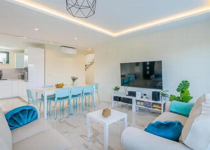 Family-friendly With Swimming Pool Vantacici, Krk - 19252 Appartamento Malinska